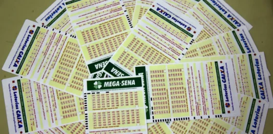Mega-Sena acumula e prêmio chega a R$ 45 milhões