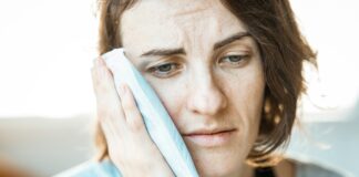 Bruxismo: ranger os dentes afeta até 40% dos brasileiros