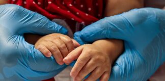 SUS passa a oferecer tratamento milionário para doença rara em crianças