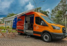 Van do Senac-DF leva cursos e matrículas a diversas regiões administrativas de Brasília