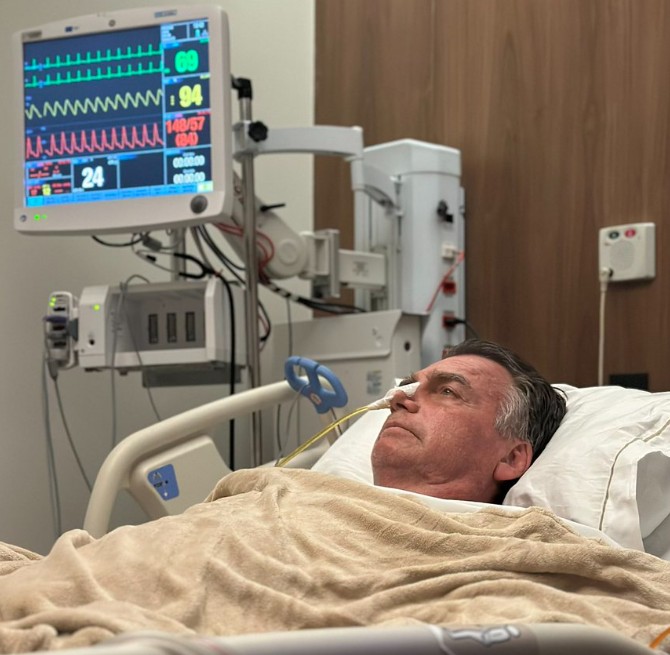 Bolsonaro agradece orações