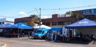 Unidades móveis do Sesc DF levam saúde gratuita à população nas últimas semanas de 2024