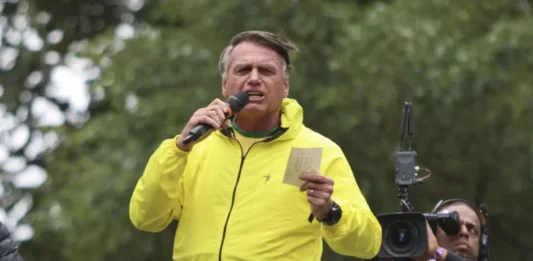 Moraes proíbe drones em área próxima à residência de Bolsonaro em Brasília