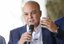 Ibaneis Rocha tem 63% de aprovação e é reconhecido por transformar Brasília