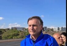Bolsonaro permanece em observação após nova cirurgia