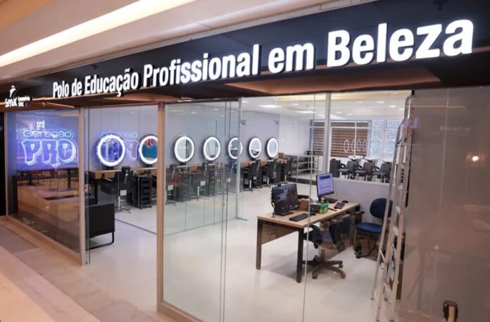 Senac-DF lança curso Técnico em Imagem Pessoal com atendimentos gratuitos no Conjunto Nacional brasilia senac