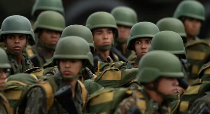 Senado aprova reajuste do soldo para militares das Forças Armadas politica mundo militar exercito