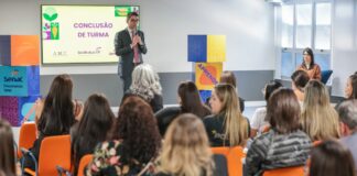 Mulheres egressas recebem certificados em curso do Senac-DF e AME