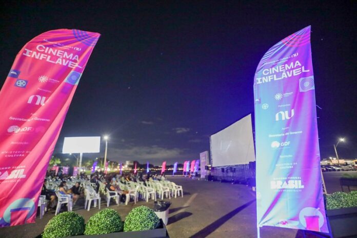 Gama recebe projeto Cinema Inflável, com tela a céu aberto, a partir desta sexta-feira (22) brasilia