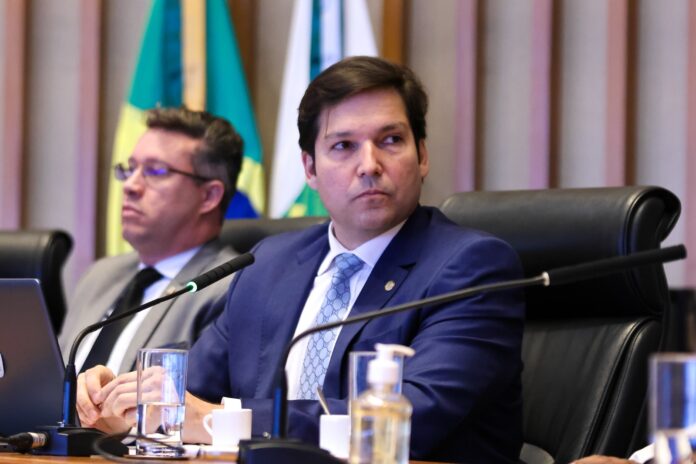 Robério Negreiros impulsiona campanha sobre depressão em idosos