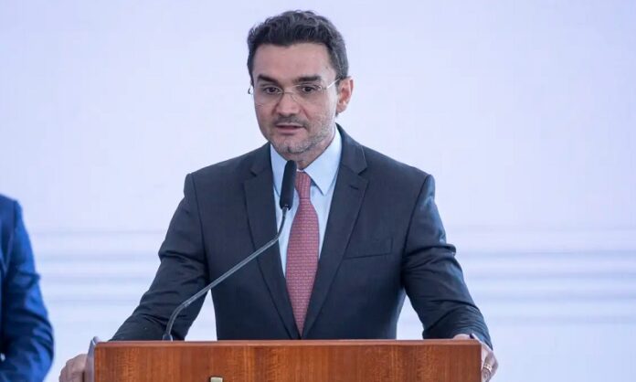 Ministério do Turismo rebate críticas e garante hospedagem acessível para COP30 em Belém politica