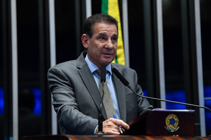 Vanderlan ataca Wilder Morais: “político de rede social, não tem nada concreto”