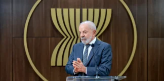 Lula quer discutir com Trump sanções a ministros do STF e tarifas contra o Brasil