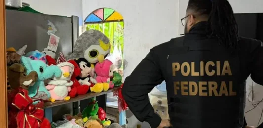 PF deflagra segunda fase da Operação Sem Refino e tem ex-governador Cláudio Castro como alvo