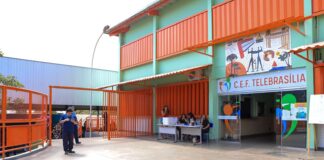 Mais de 80% da comunidade escolar aprova adesão do CEF Telebrasília ao programa de escolas cívico-militares