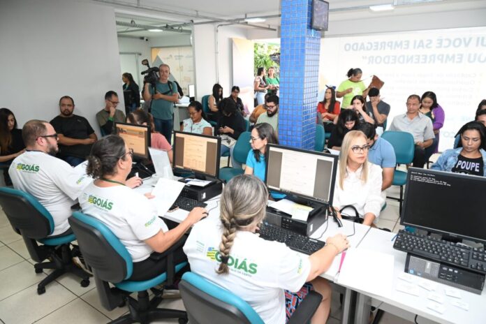 Novo Feirão de Empregos terá mais de mil vagas e salários de até R$ 4 mil goias