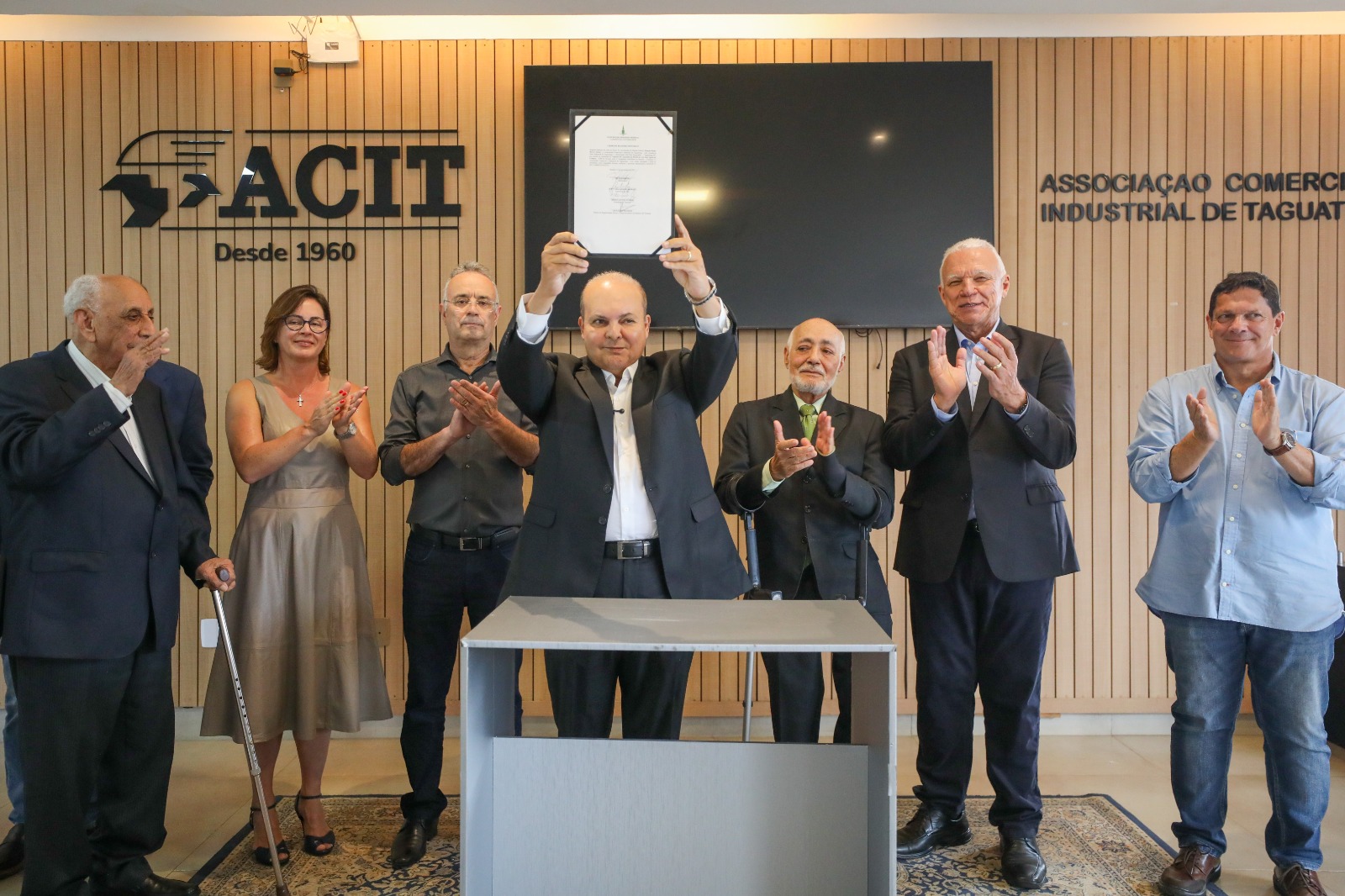 Associação Comercial e Industrial de Taguatinga recebe escritura e ...