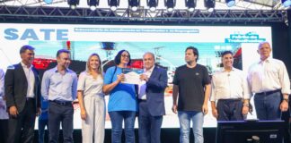 Formatura do RenovaDF reúne 1,5 mil alunos e marca início do Feirão do Trabalhador