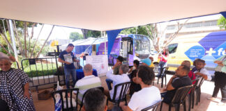 Unidades Móveis do Sesc-DF promovem ação de prevenção no novembro azul