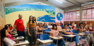 Governo abre inscrições para curso gratuito de inglês com foco no MotoGP 2026