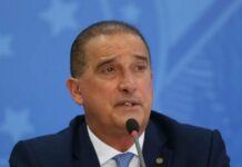 Onyx Lorenzoni admite que fraudes em descontos do INSS são antigas e atravessam diferentes governos