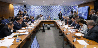 Governo tenta alterar pontos do projeto Antifacção sobre papel da PF e uso da Lei Antiterrorismo