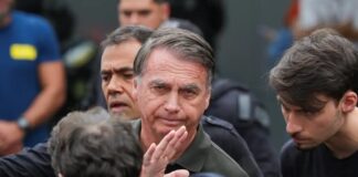 Bolsonaro enfrenta audiência de custódia após prisão preventiva determinada por moraes