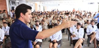 Vice-governador Daniel Vilela lidera corrida ao governo do estado, aponta pesquisas