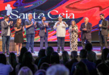 Governador Ibaneis Rocha reforça apoio a organizações religiosas durante agendas em Taguatinga