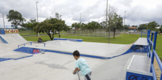 Com pista de skate entregue, reforma da Praça Central de Santa Maria segue em andamento