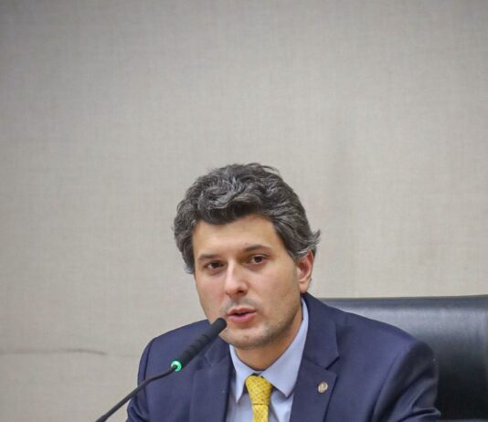 DF abre 1º Centro de Autismo graças à emenda de Eduardo Pedrosa