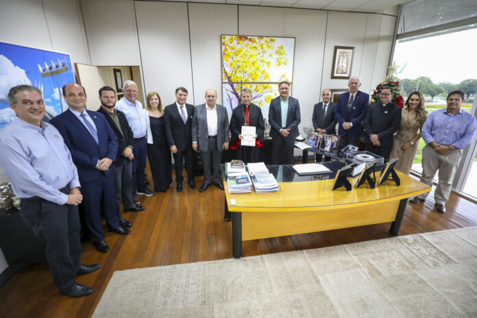 GDF entrega escritura de concessão de direito de uso à Paróquia São Charbel, no Noroeste brasilia