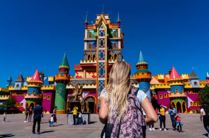 Sesc-DF lança pacote turístico para Florianópolis com visita ao Beto Carrero em janeiro de 2026 brasilia sesc