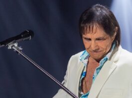 Roberto Carlos sofre incidente com carro durante gravação de especial da Globo em Gramado