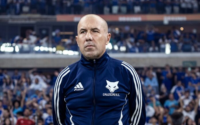 Cruzeiro anuncia saída de Leonardo Jardim após eliminação na Copa do Brasil esporte