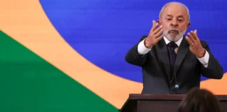 Lula defende redução da jornada 6 por 1 e cobra ações mais duras contra feminicídio e pedofilia em reunião do Conselhão