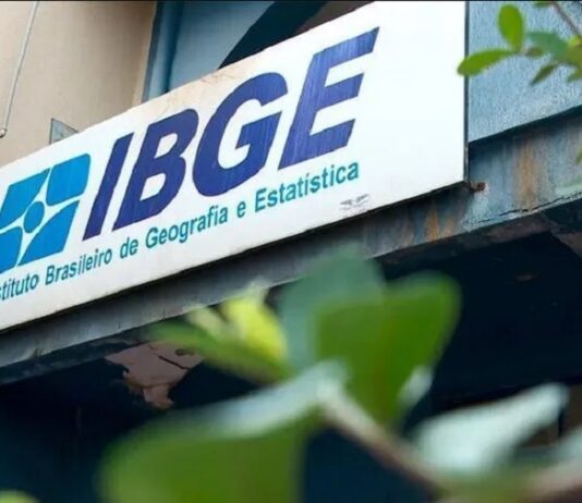 IBGE abre concurso com 9.580 vagas temporárias