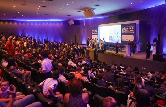 Retrospectiva 2025: EduSesc brilha na Olimpíada de Astronomiabrasilia