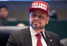 Entrou em vigor lei que garante direito à iluminação nas paradas, passarelas, passagens e faixas de pedestre