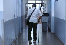 Sexta edição da Caderneta da Pessoa Idosa traz atualizações e conteúdo ampliado