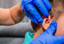 Casos de otite aumentam no verão e exigem atenção redobrada com as crianças