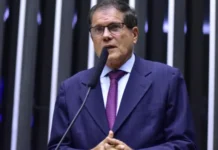 Deputado prioriza estátua gigante com dinheiro público