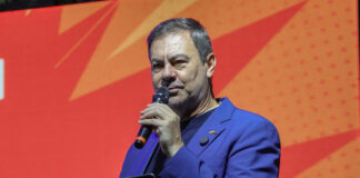 José Aparecido destaca papel das famílias em formatura de 1.436 alunos do Senac-DF