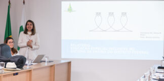 Nova presidente do Conselho de Educação do DF toma posse defendendo mais inclusão na rede de ensino