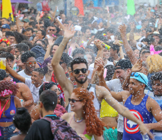 Ressaca de Carnaval e cultura gratuita movimentam o fim de semana no DF