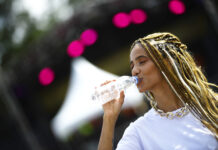 Carnaval: veja dicas para manter a hidratação na folia