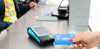 Primeiro lote do Cartão Material Escolar é creditado para mais de 76 mil famílias