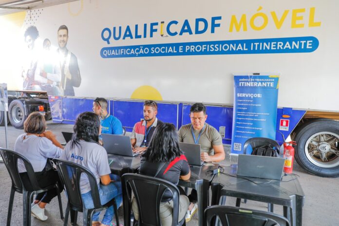 QualificaDF Móvel abre 1.266 vagas para cursos gratuitos brasilia qualifica df