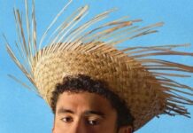 Bad Bunny transforma show do Super Bowl em tributo emocionante ao tio