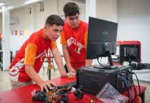 Curso gratuito de introdução à robótica abre mais de 900 em Goiás